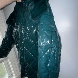 ALO Yoga Dark Green Puffer Jacket with Fur Collar